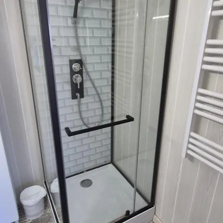 Apartament Superbe Duplex Climatise, Wifi, Terrasse, Piscine *