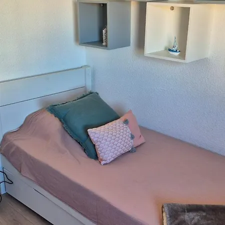 Superbe Duplex Climatise, Wifi, Terrasse, Piscine