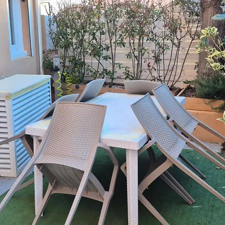 Superbe Duplex Climatise, Wifi, Terrasse, Piscine Apartament